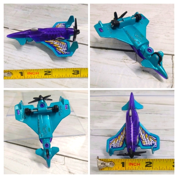 Hot Wheels POISON ARROW F05 Diecast&Plastic 3"l Purple Blue Toy Prop Airplane - Picture 7 of 8